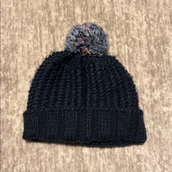 Two North Face Knit Beanie Set - Teal and Navy - Picture 4 of 9